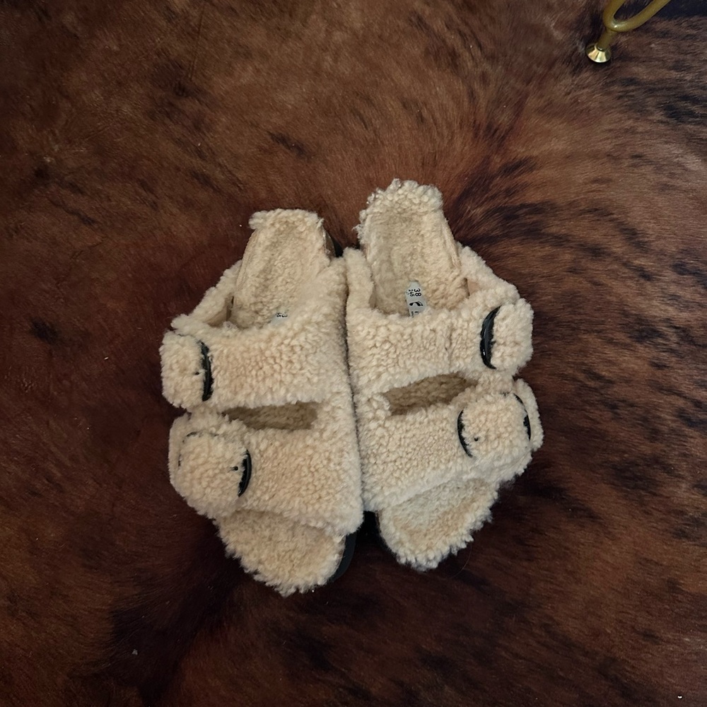 Arizona Big Buckle Shearling